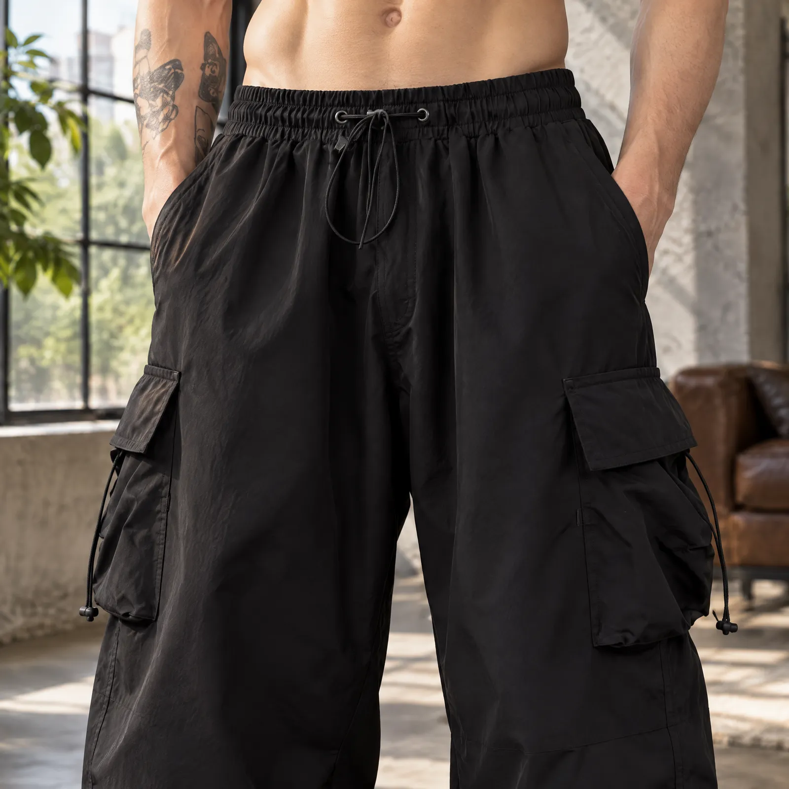 Cotswold Cargo Pants: detail view